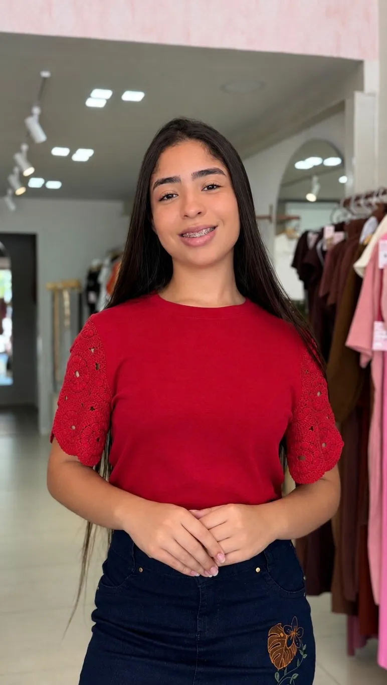 Blusa Tricô Vermelha Manga Laise